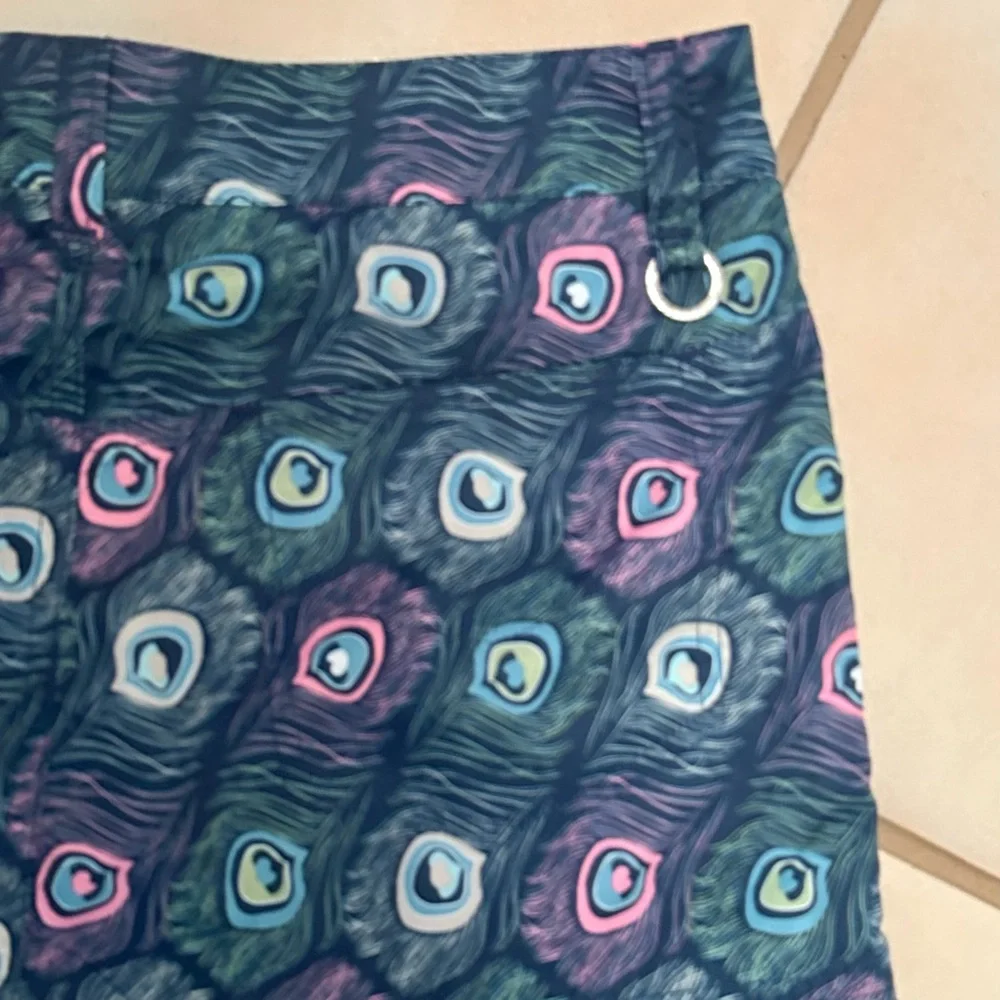 DAILY SPORTS Golf Skort Skirt Womens Size 4 Blue Peacock Feather Athletic Travel